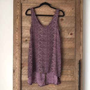 High/Low Sleeveless Tunic Tank Small
